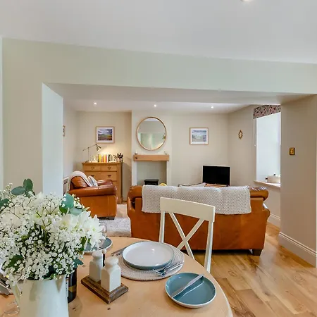 Courtyard Дом отдыха Рит